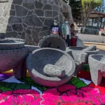 San Nicolás Obispo se prepara para la Feria del Molcajete con respaldo municipal
