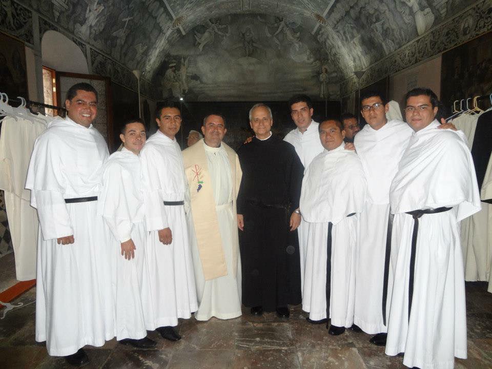 Alfonso Martínez celebró el nombramiento del Papa León XIV