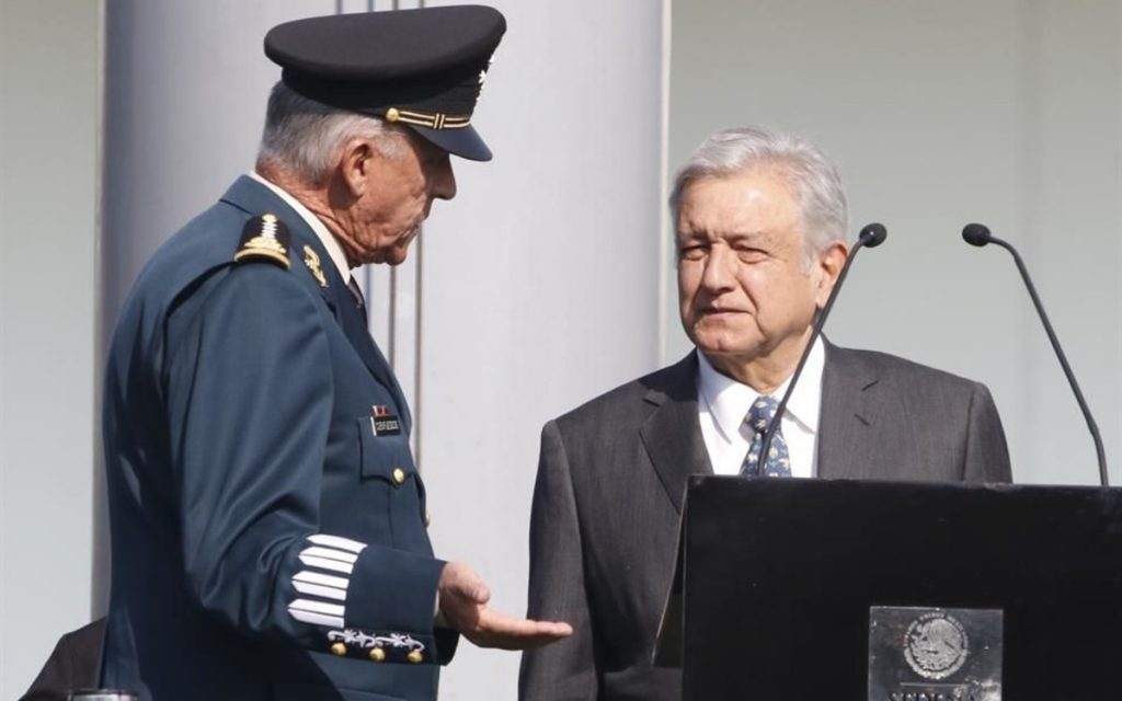 AMLO metió las manos al fuego por Cienfuegos